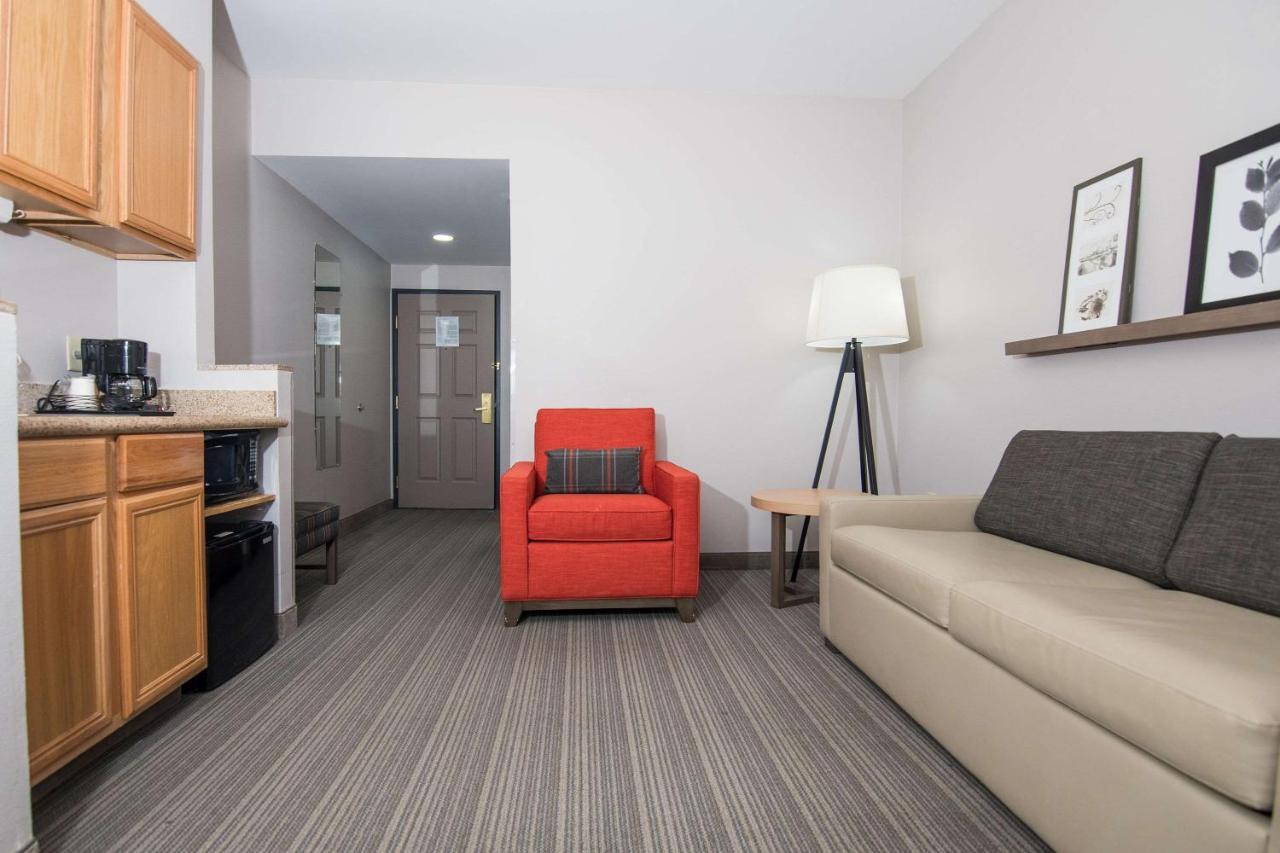 Country & By Radisson, Austin-university, Tx