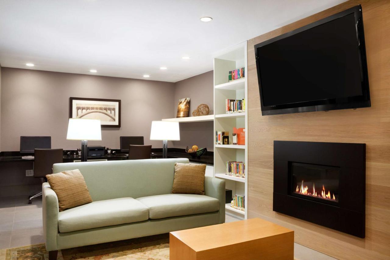 Hotel Country & By Radisson, Austin-university, Tx Austin