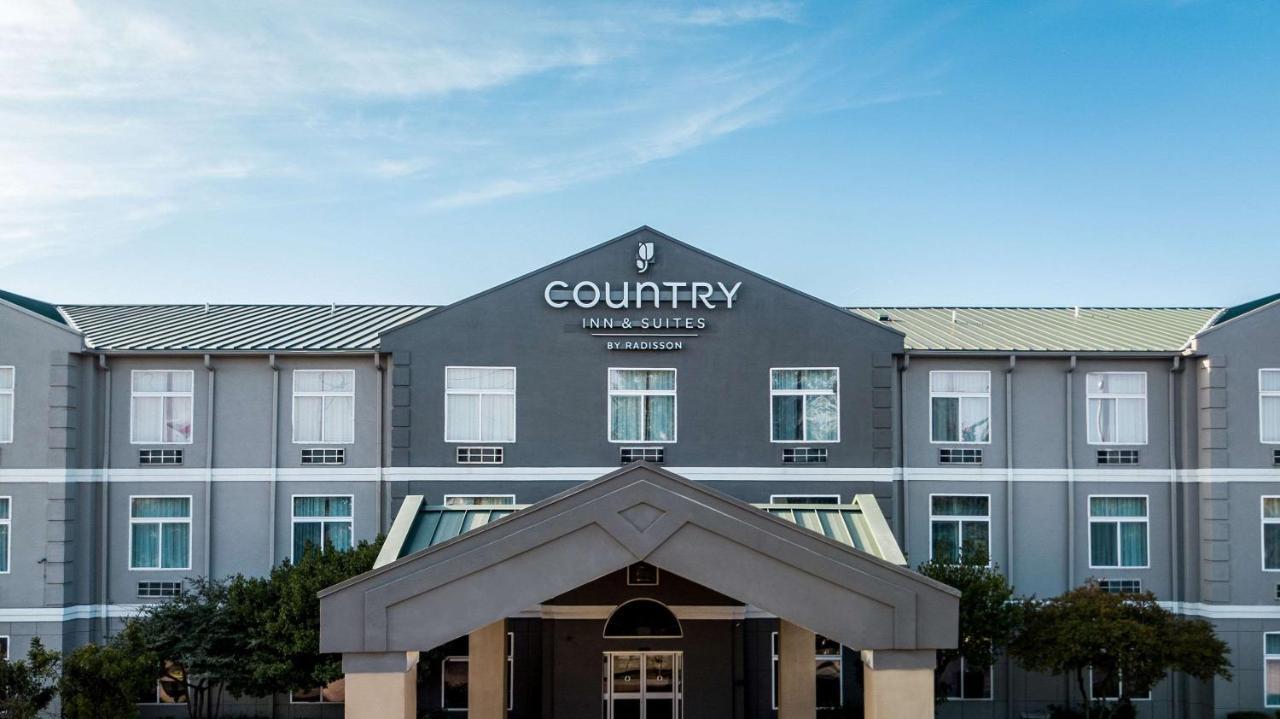 Country & By Radisson, Austin-university, Tx