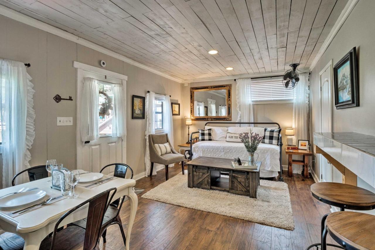 Holiday home Charming Travis 20mi To Dtwn