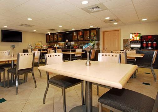 Hotel Comfort Nw Lakeline Austin