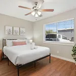 Cook And Gather Around In A Fully Equipped Apartment