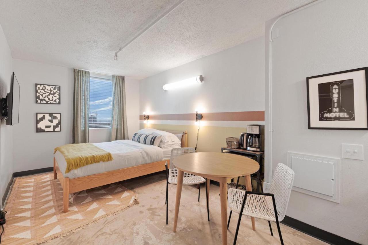 Kasa Campus Spaces At Ut 3* Austin