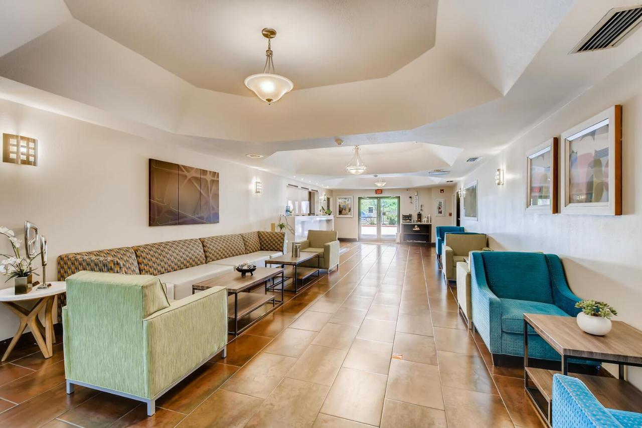 Orangewood And Midtown 2* Austin