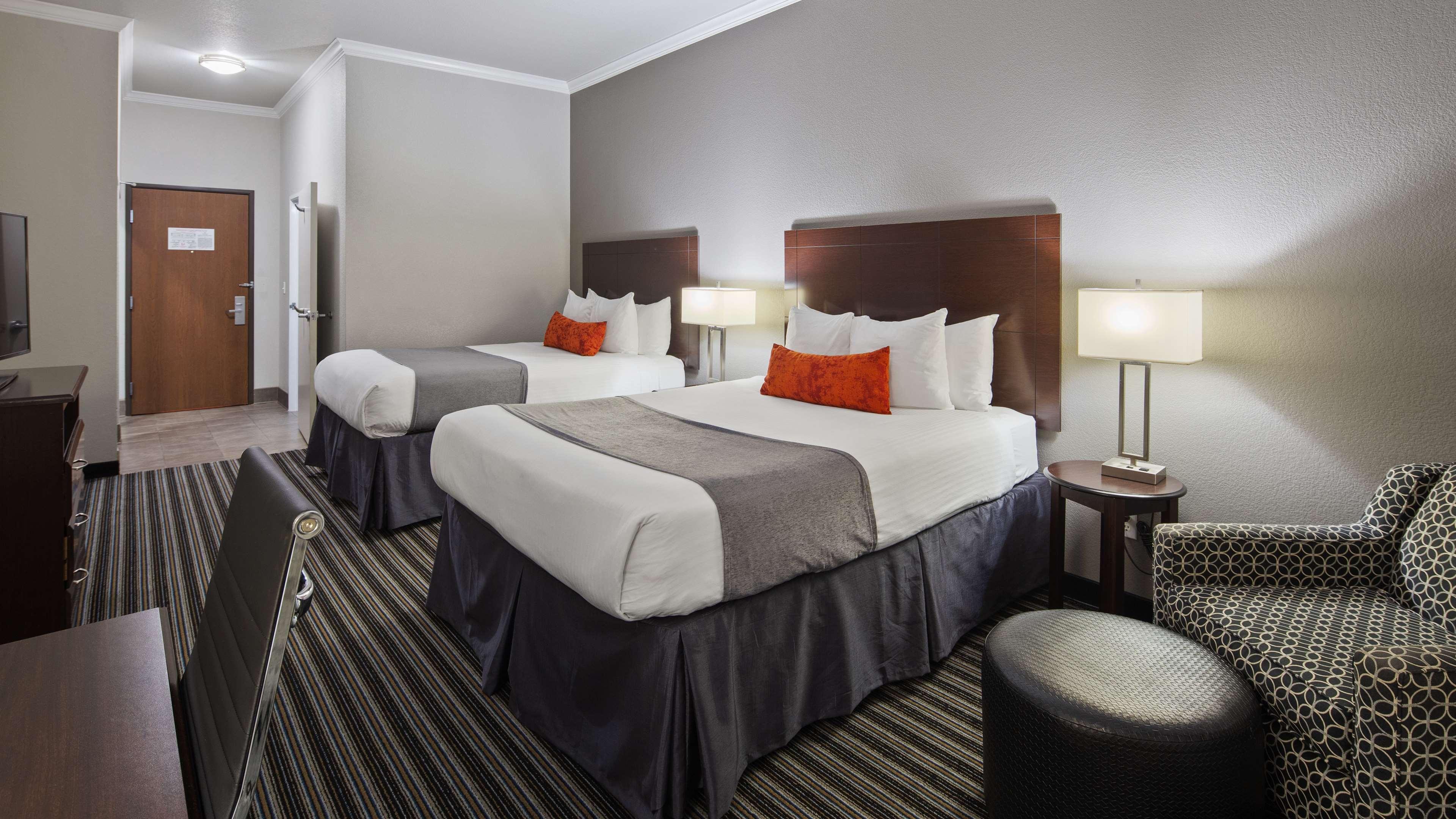 Western Airport & Hotel