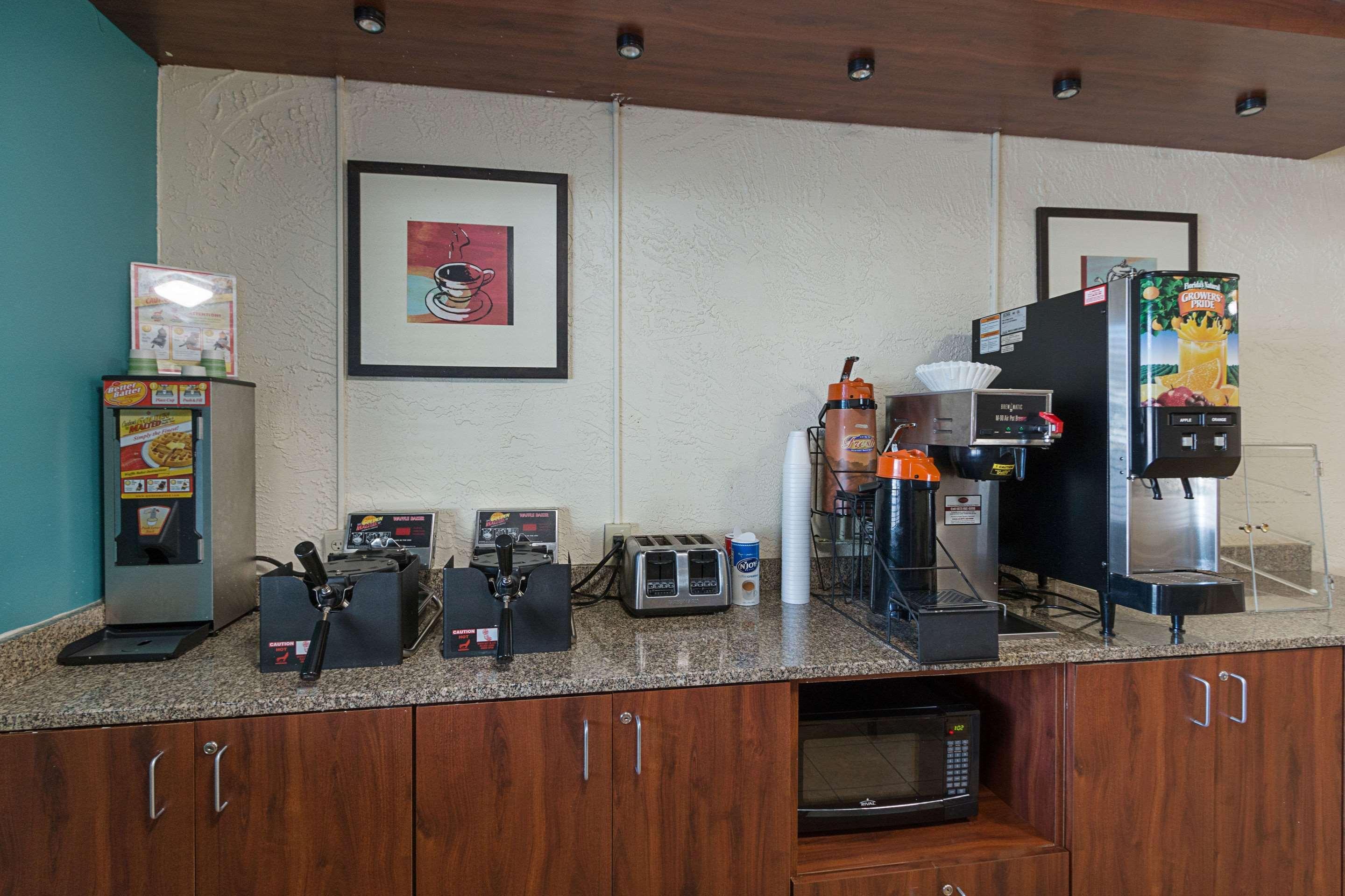Hotel La Quinta By Wyndham Oltorf Austin