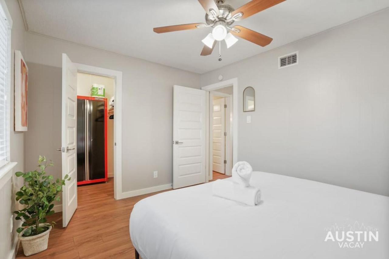 Cook And Gather Around In A Fully Equipped Apartment *