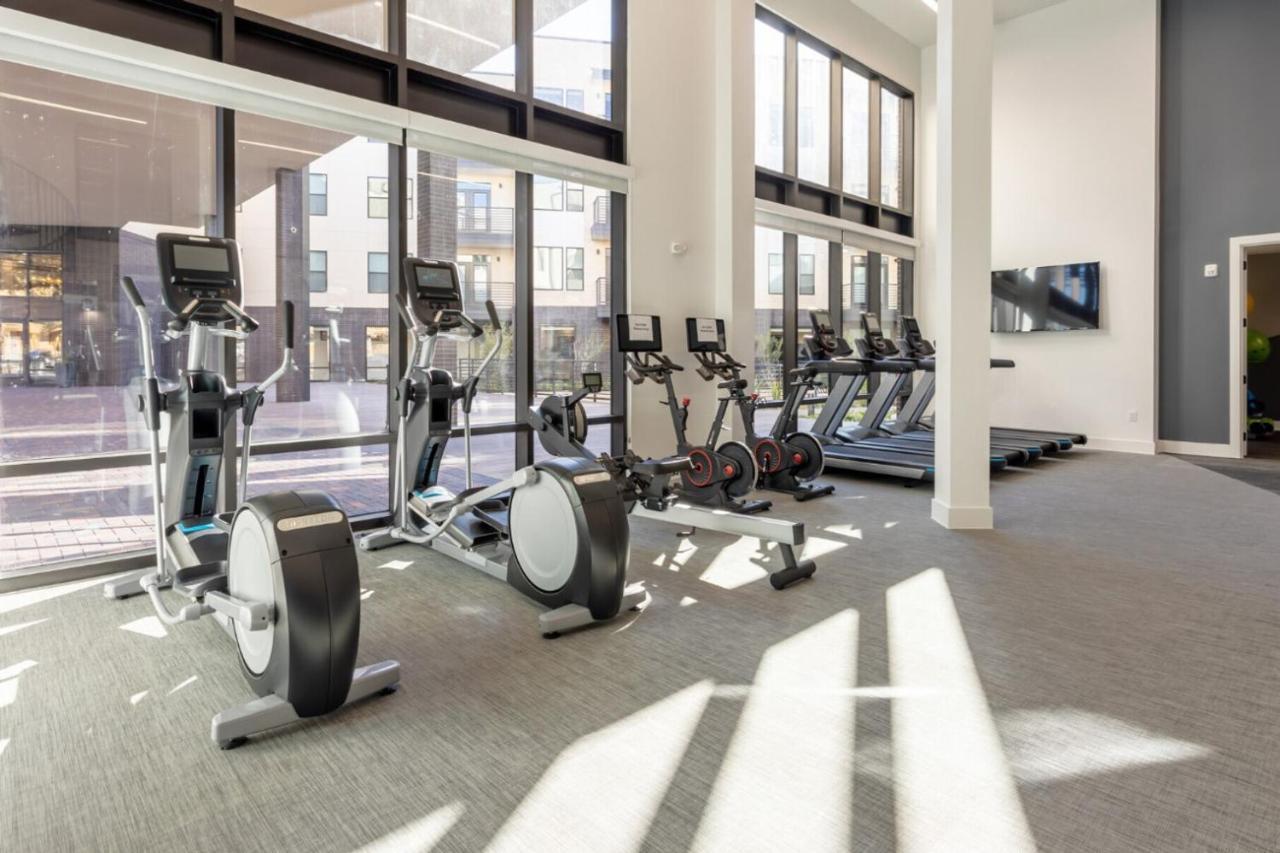 Apartment East 1br W Pool Gym Wd Nr Nightlife Atx-149 *