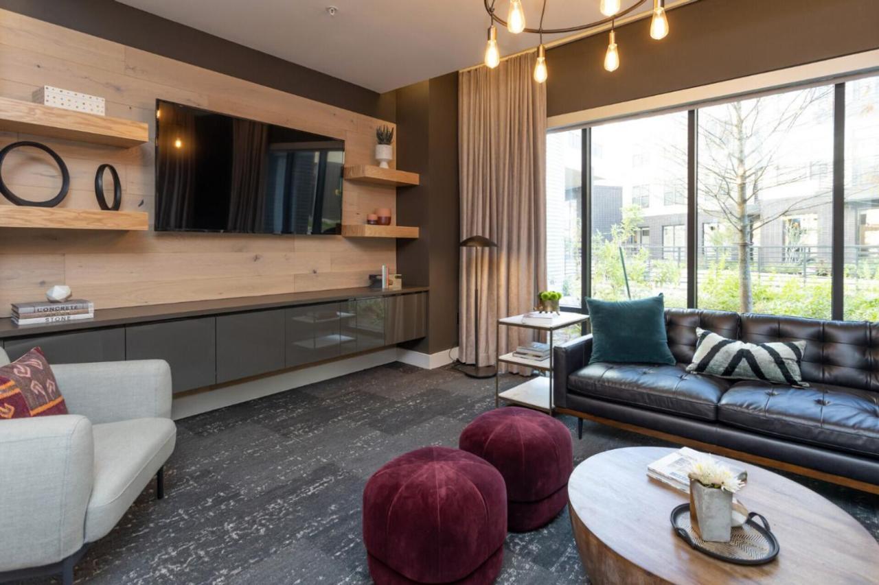 East 1br W Pool Gym Wd Nr Nightlife Atx-149 *