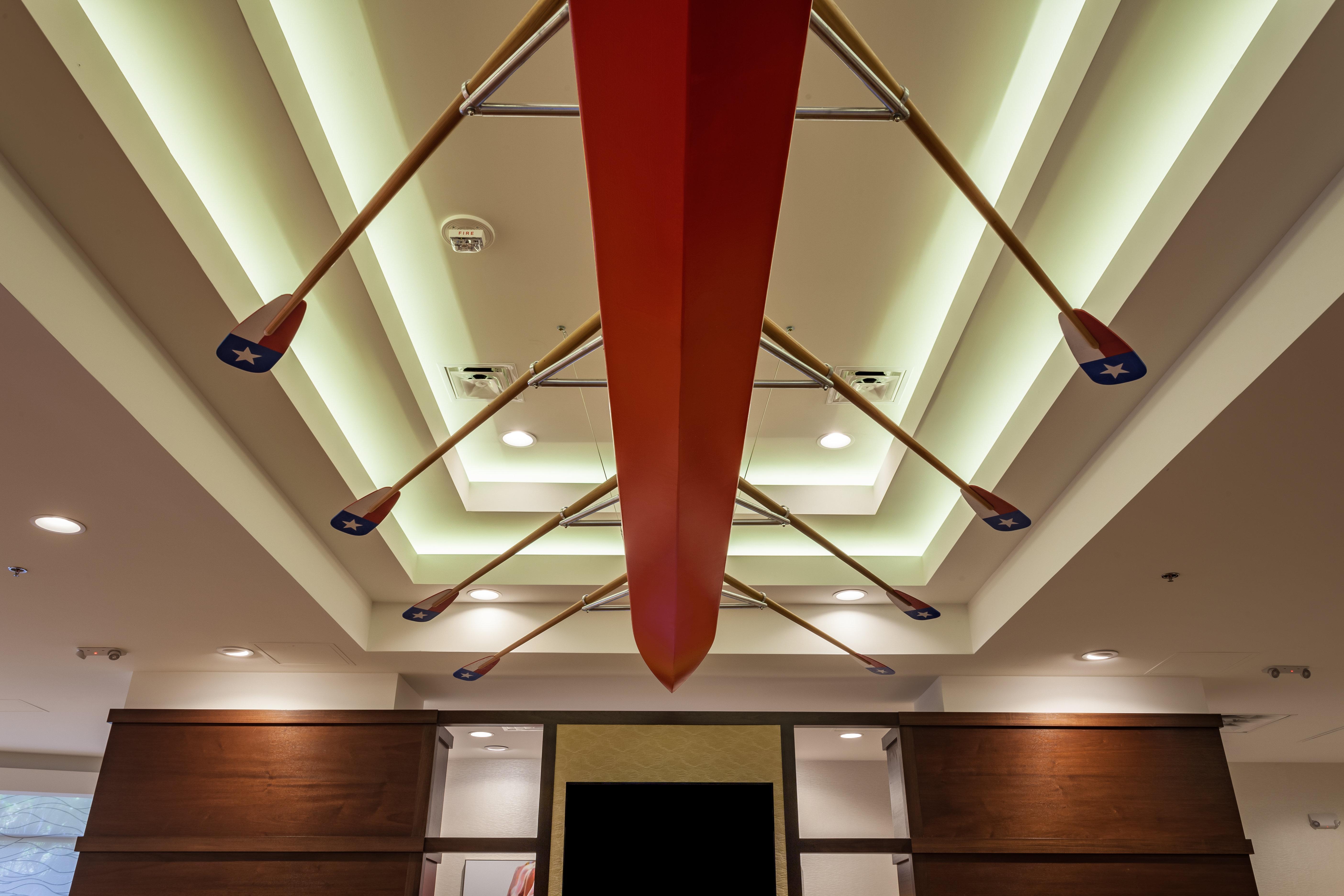 -town By Ihg Hotel Austin