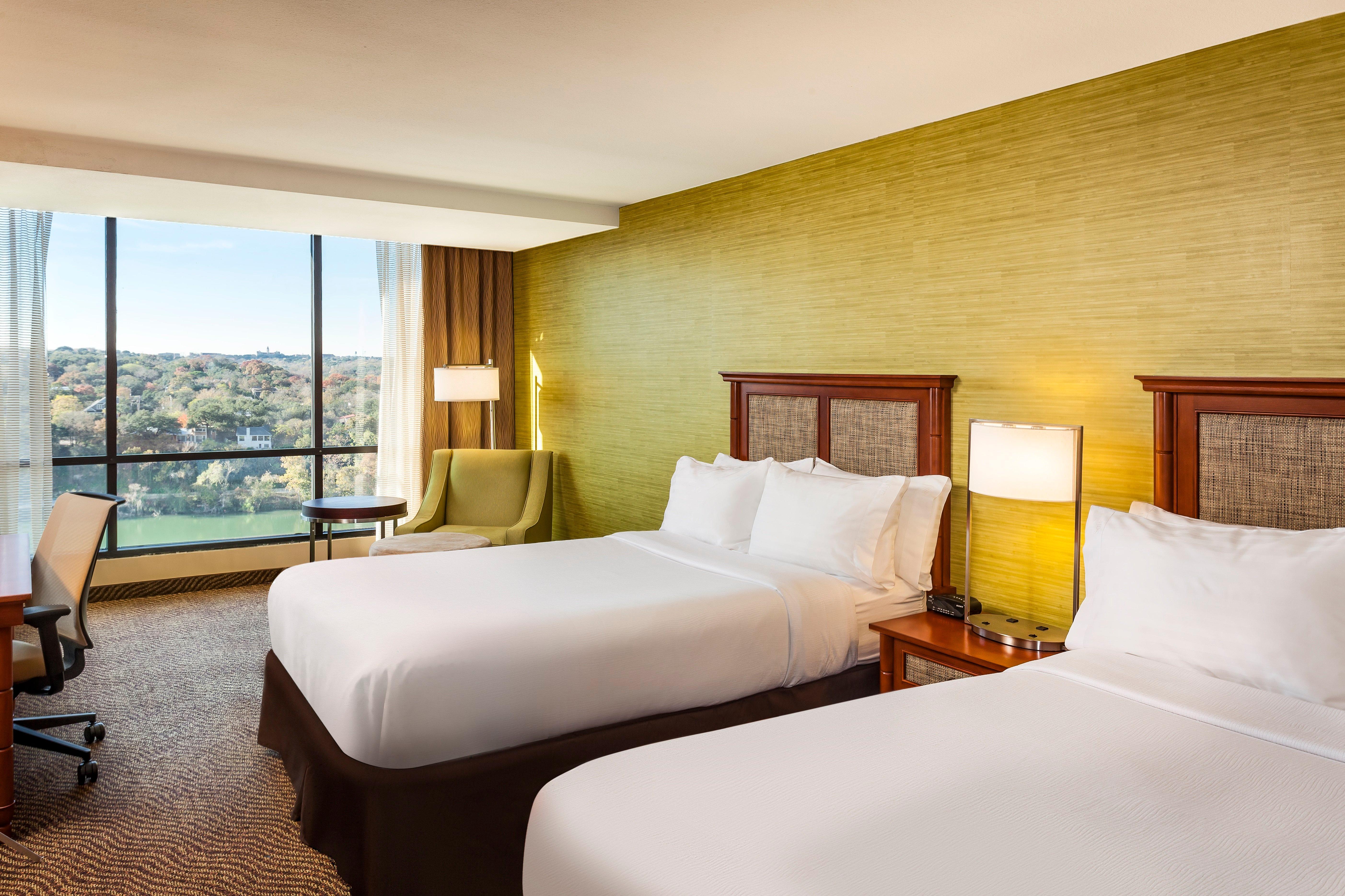 -town By Ihg Austin