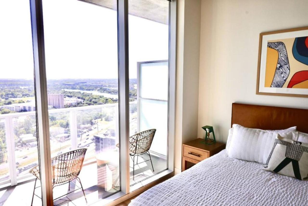 Luxury 1br With Views, Rooftop Pool And Walk To Rainey St. Apartment *