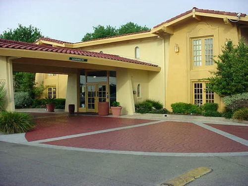 La Quinta By Wyndham Oltorf Hotel Austin