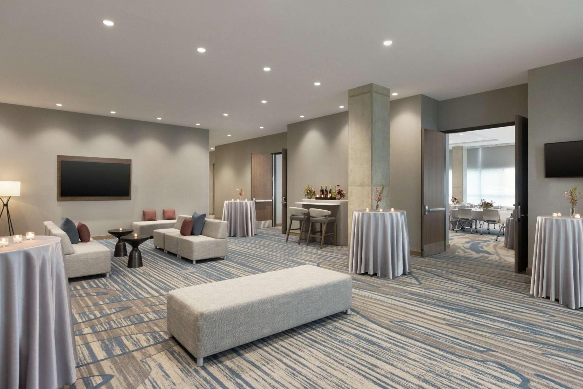 Hotel Hilton Garden North-near The Domain, Tx 3*