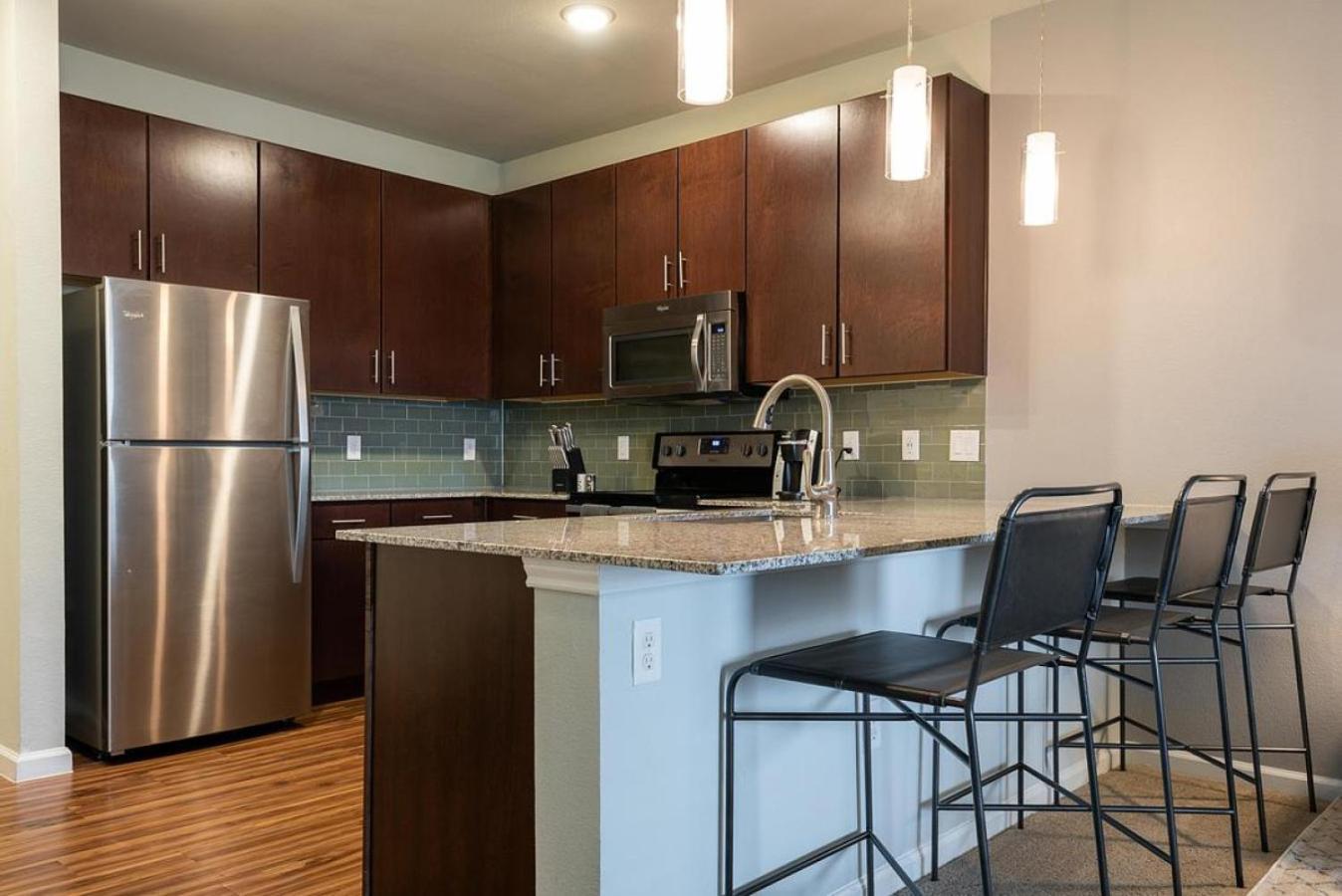 Apartment Landing At Bridge At Southpark Meadows - 1 Bedroom In Slaughter Creek *