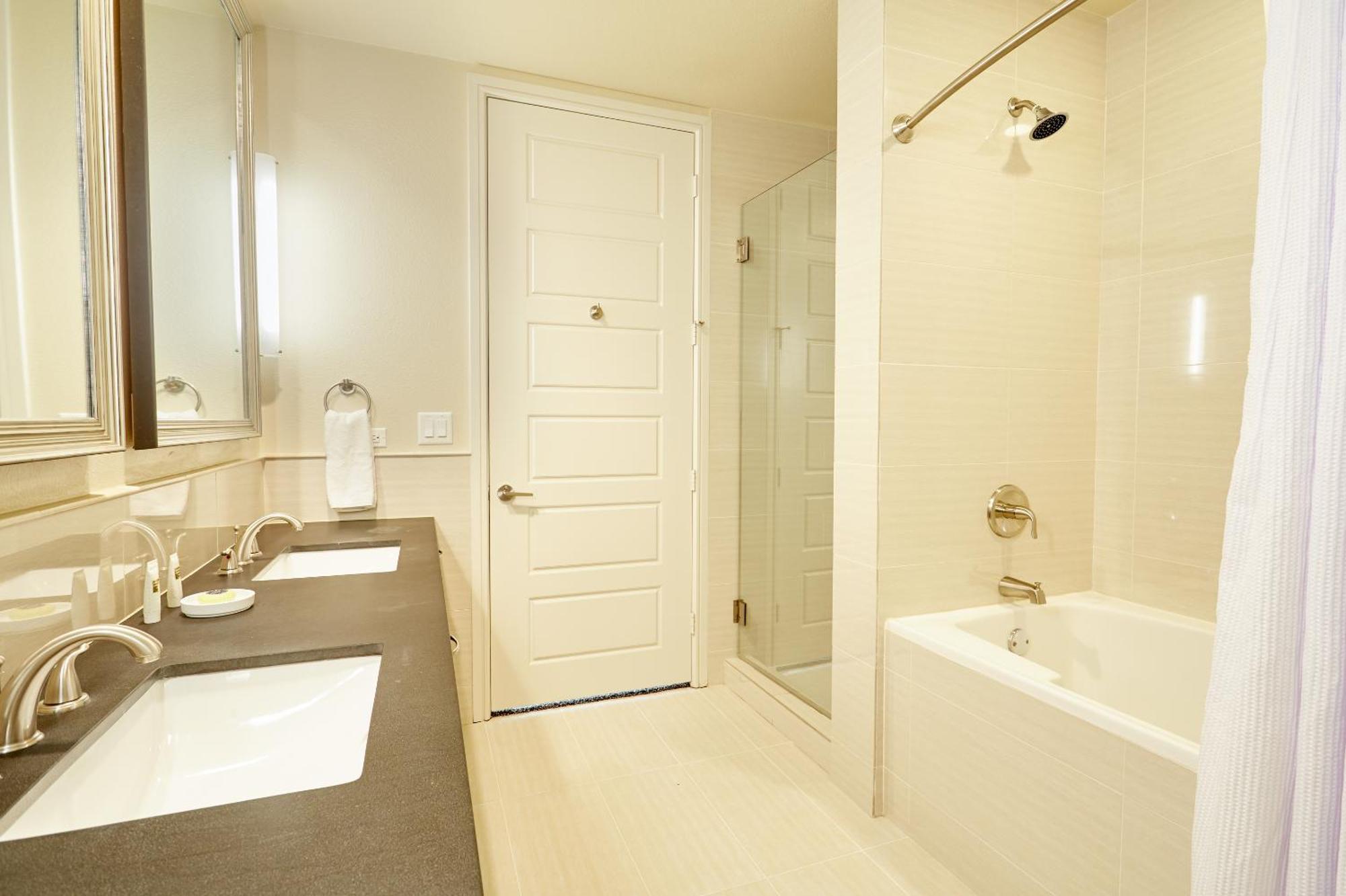 Sonder At The Catherine Aparthotel 4*