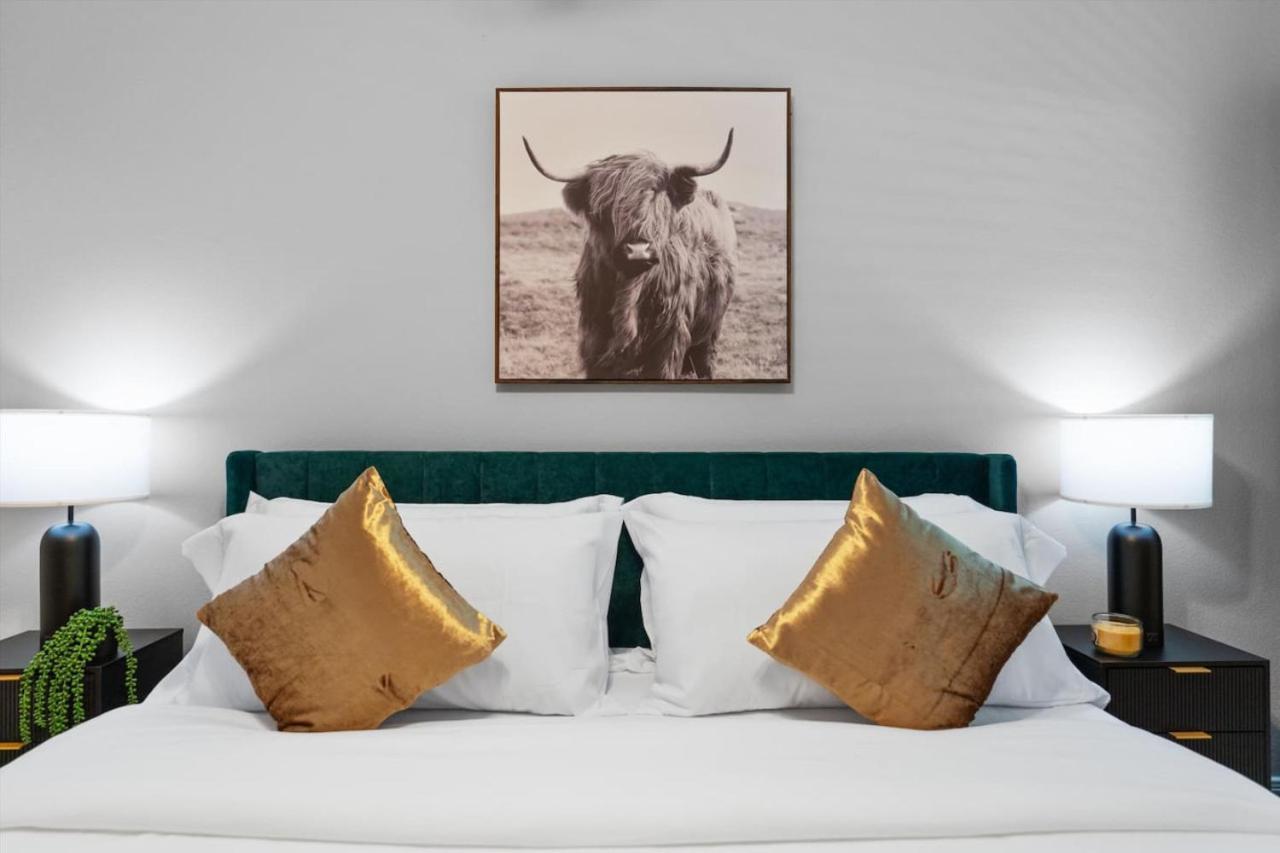 Mins 2 Dwntown - Private Retreat - King Bed *