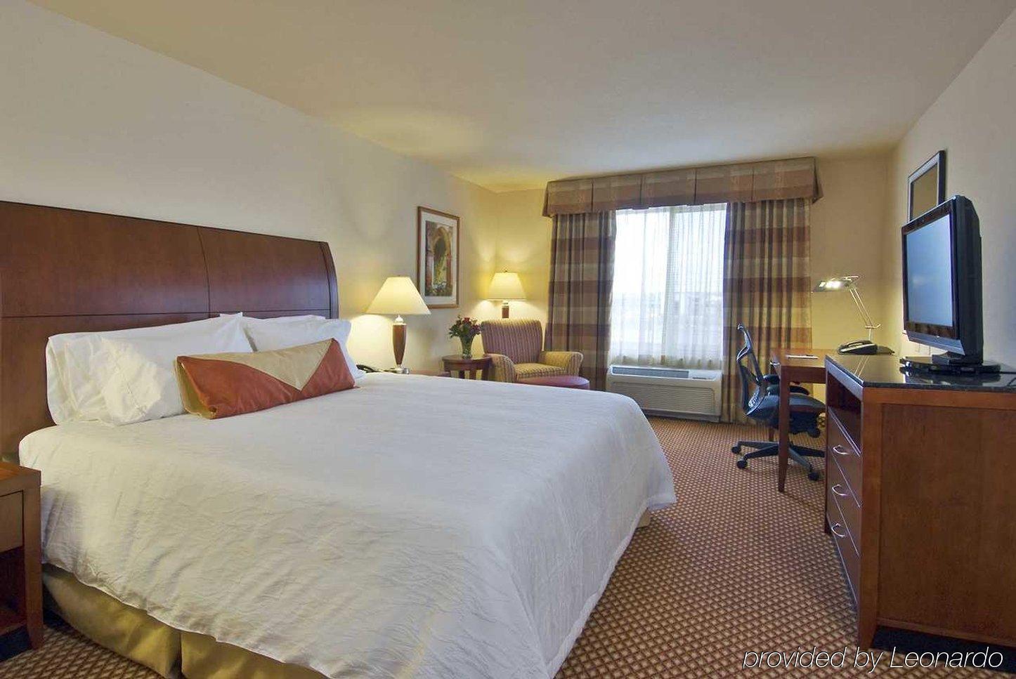 Hilton Garden North Hotel
