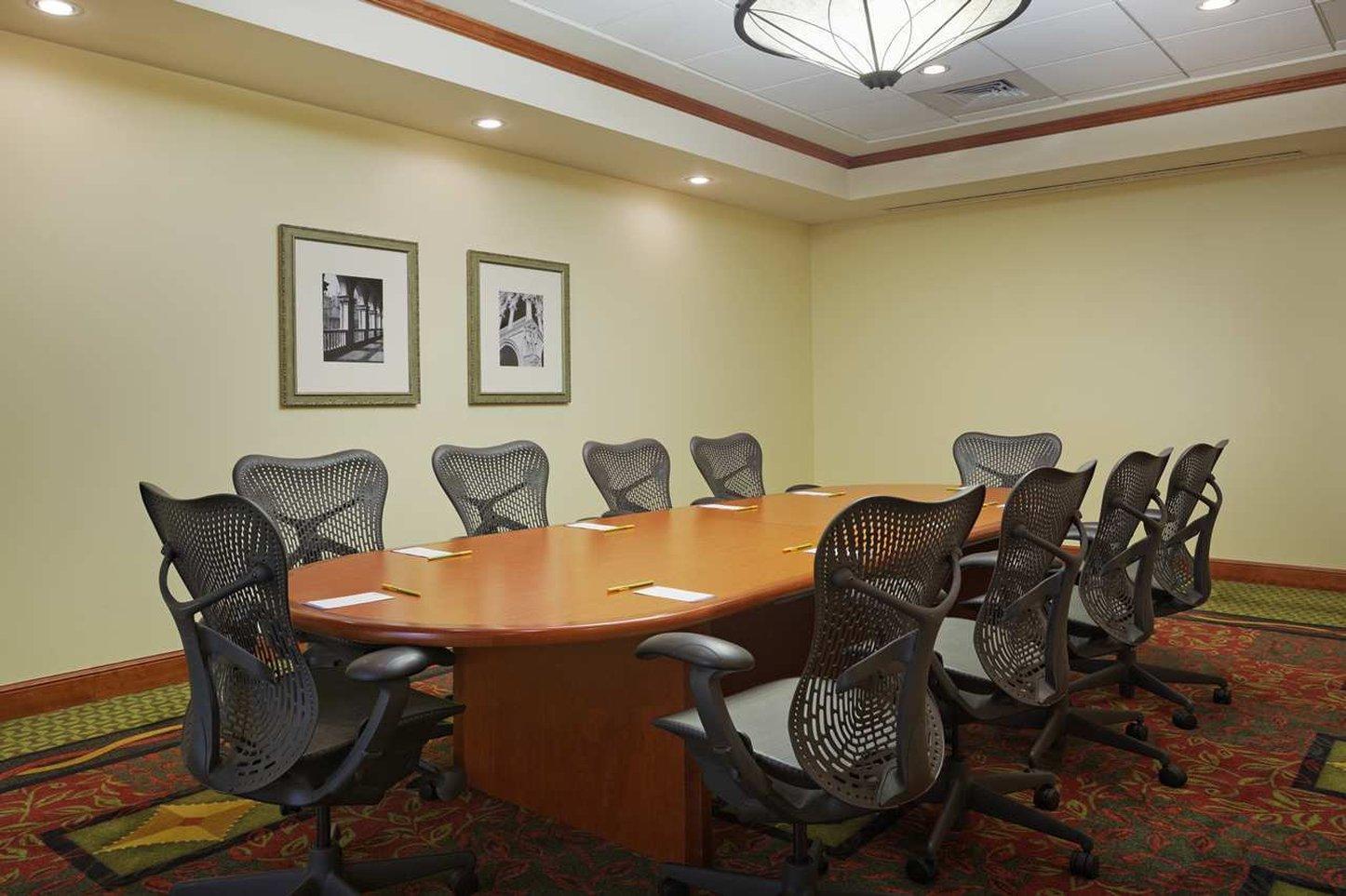 Hilton Garden North 3* Austin