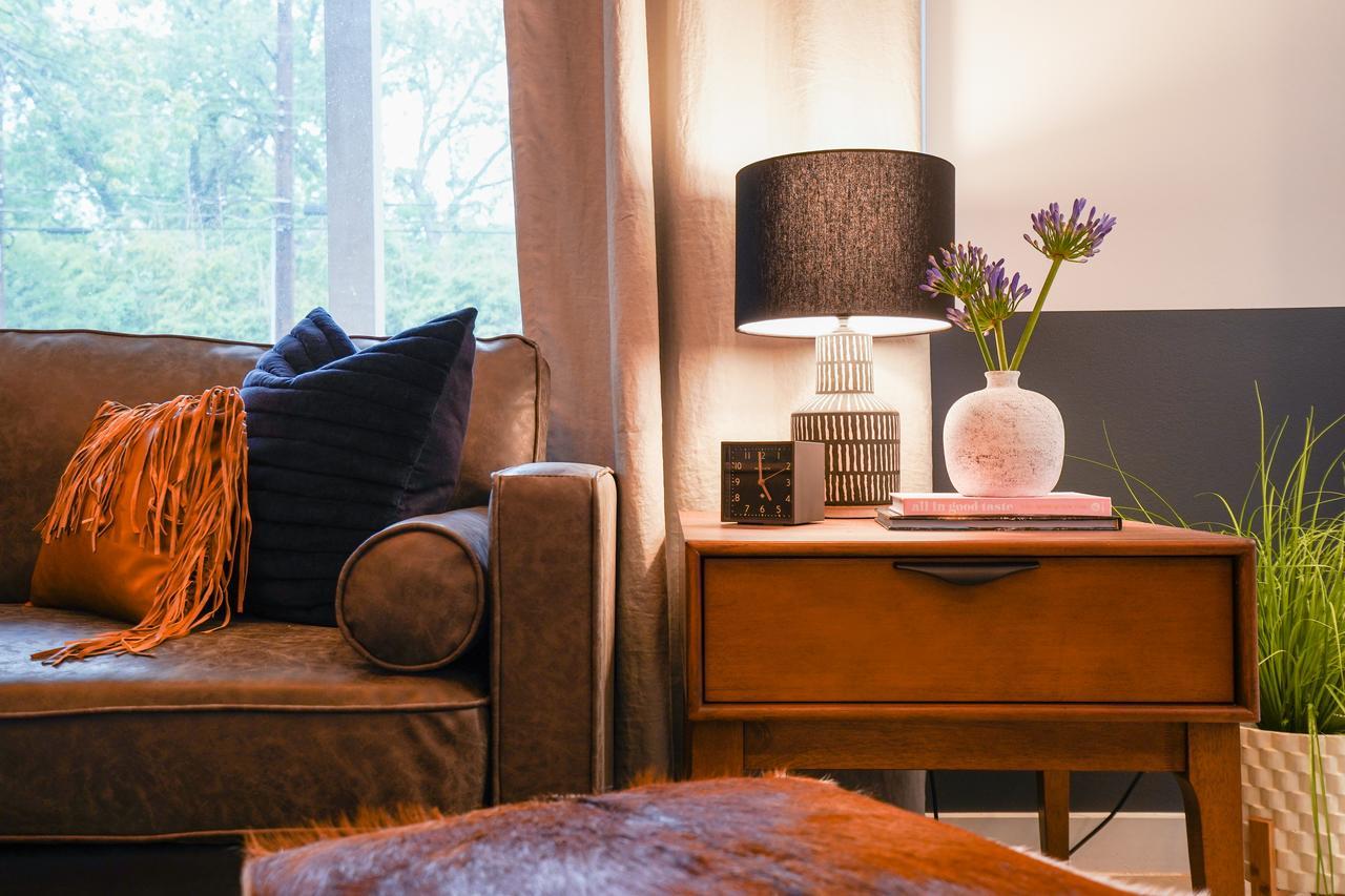 4br/2.5ba Holly Heaven * Austin