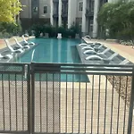 Perfect Austin Getaway For Work Or Play!