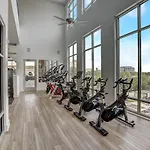 Frontdesk Standard At Domain Northside Apts Austin