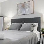 Evonify Stays - Highland - Stylish Furnished Apartments