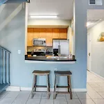 Fun Location Elevator Full Kitchen Laundry