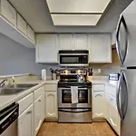 Littlefield Lofts #303