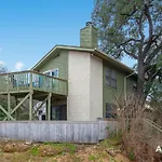 Walk To Zilker Patio W A View Elevated Balcony