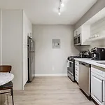 Amenity Heavy Serene Apt In Convenient Location