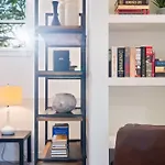 Unique Hideaway 3Br 2Ba Oak Shaded