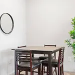 Spacious Lux 2Br 2B Unit In Austin With Pool!