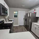 Charming 4Br Bundle Near Downtown & Airport
