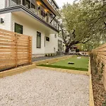 Henley By Avantstay Plunge Pool Incredible Patio Guest House