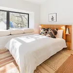 Henley By Avantstay Plunge Pool Incredible Patio Guest House