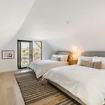 Henley By Avantstay Plunge Pool Incredible Patio Guest House