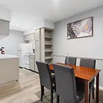 Spacious 3Br2Ba Next To Ut 9878