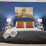 Luxury Apartments In Riverside Austin - 10Mins To Airport