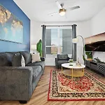 Luxury Apartments In Riverside Austin - 10Mins To Airport