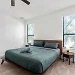 Stunning 3Br Home In Desirable Austin Location