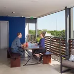 Hotel Eleven