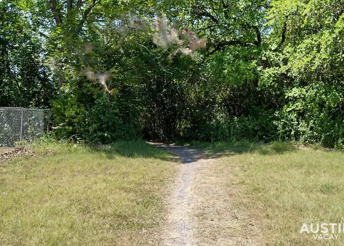 Take Your Pets On The Nearby Trail Or Shared Yard