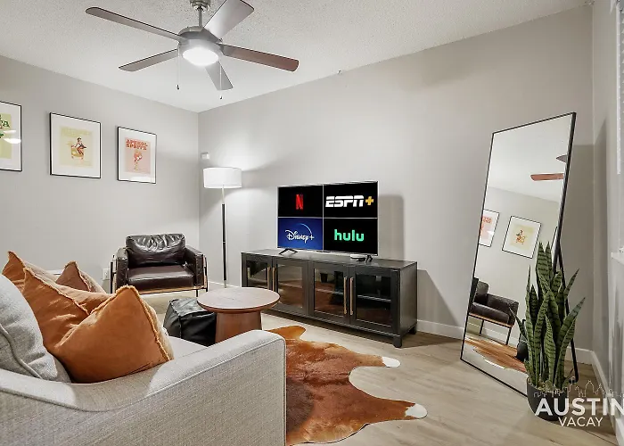 Amenity Heavy Serene Apt In Convenient Location