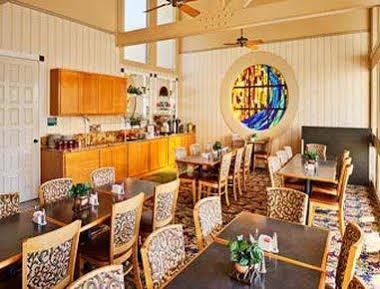 Orangewood Hotel
