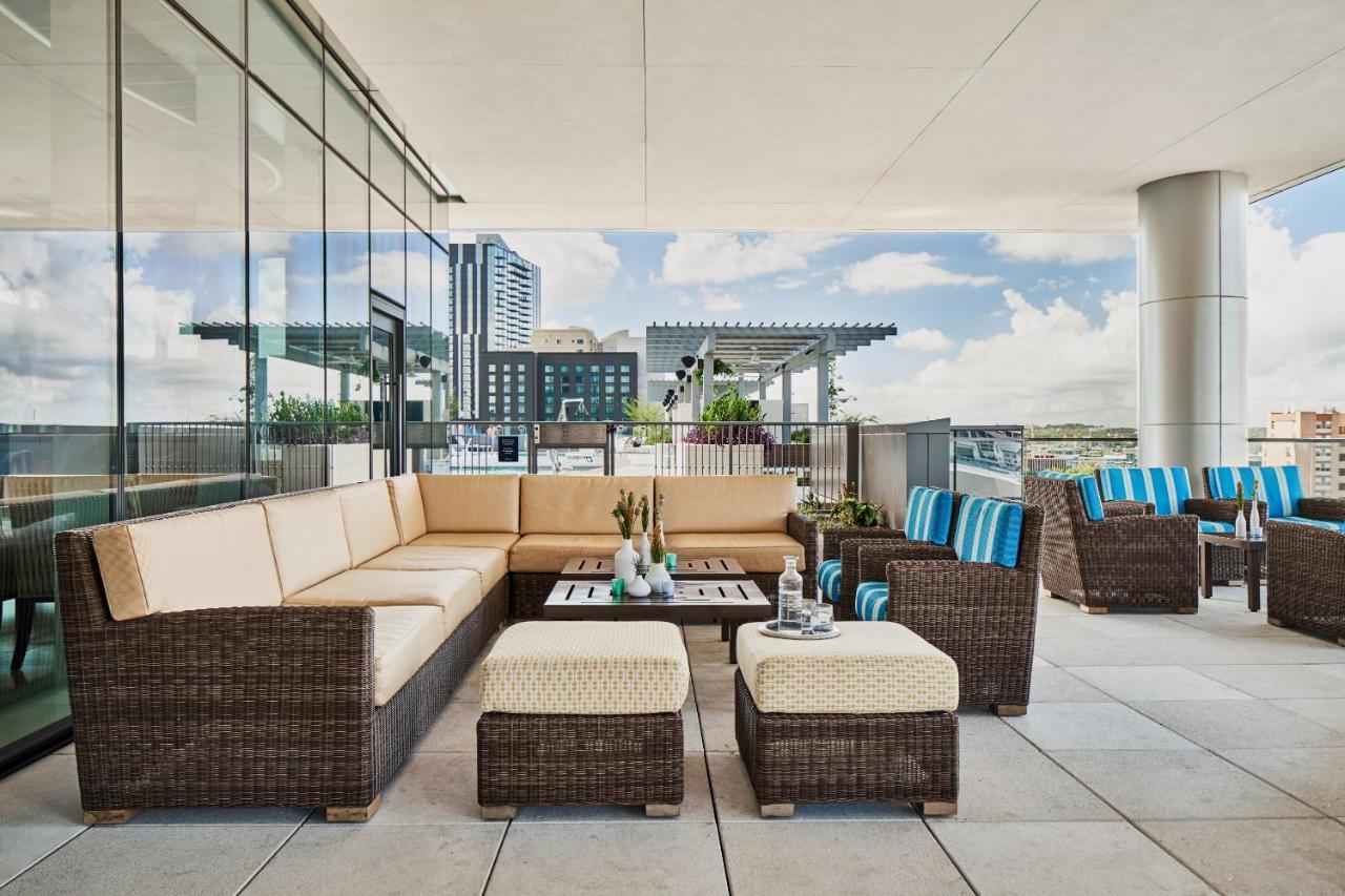 Fairmont Gold Experience Hotel Austin