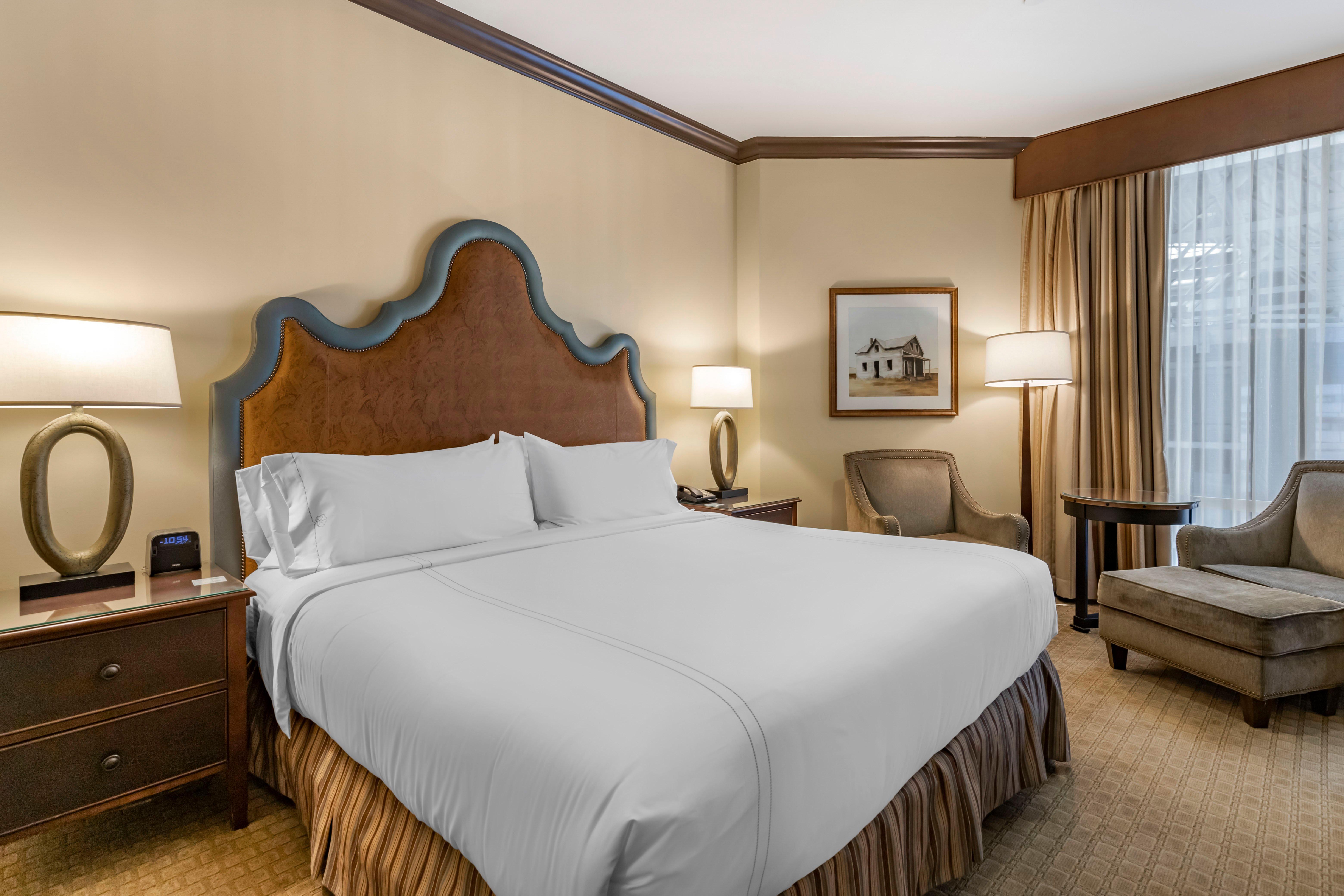 Omni Downtown 4*