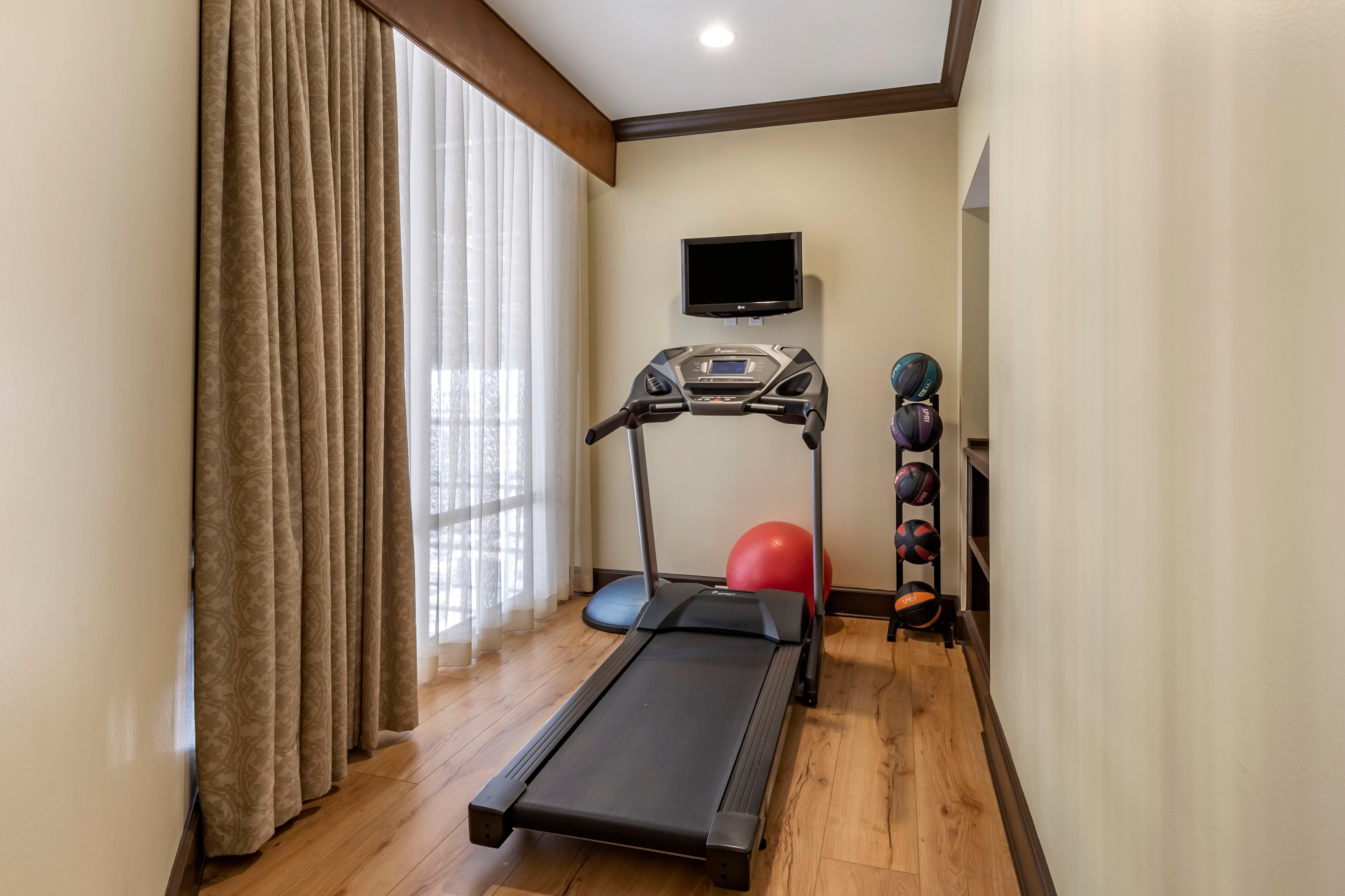 Omni Downtown Hotel 4*