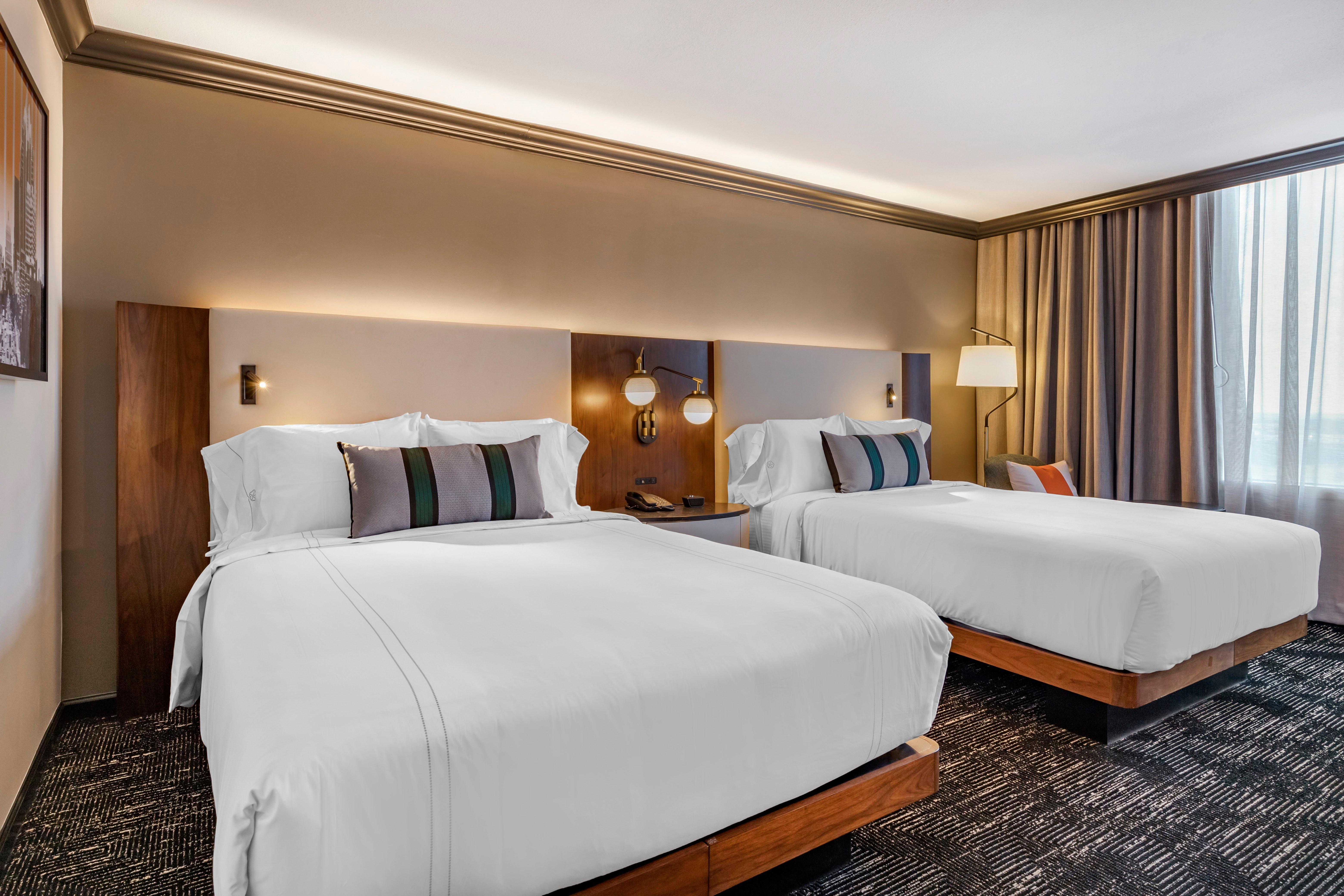 Omni Downtown 4*