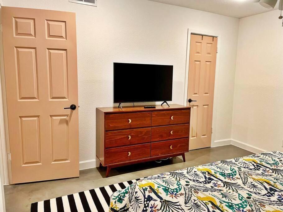 Apartment Instagrammable Walkable To All In Austin! Austin
